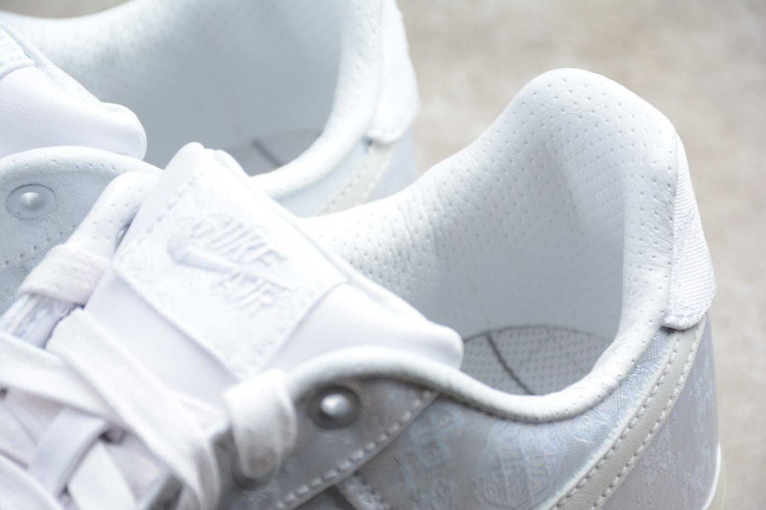 Air Force 1 Low CLOT 1WORLD (2018) “Triple White” AO9286-100