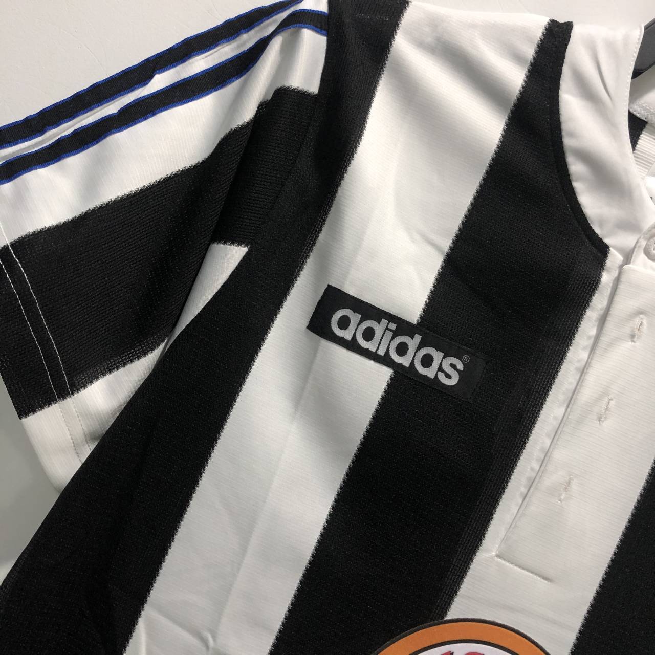 Newcastle United Home Retro Jersey 1995/97