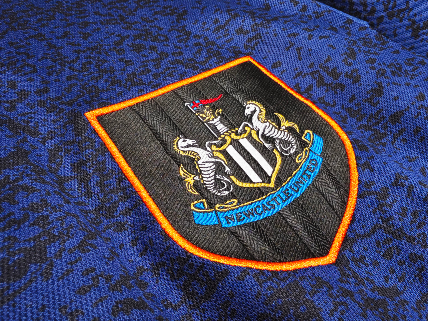 Newcastle United Away Retro Jersey 1997/98