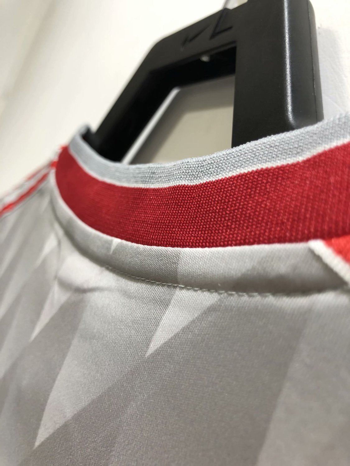 Liverpool Away Long Sleeve Retro Jersey 89/91