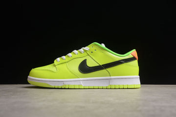 SB Dunk Low Glow In The Dark Fluorescent Green FJ4610-702