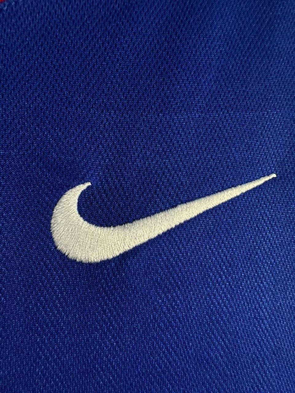 Manchester United Away Retro Jersey 04/06