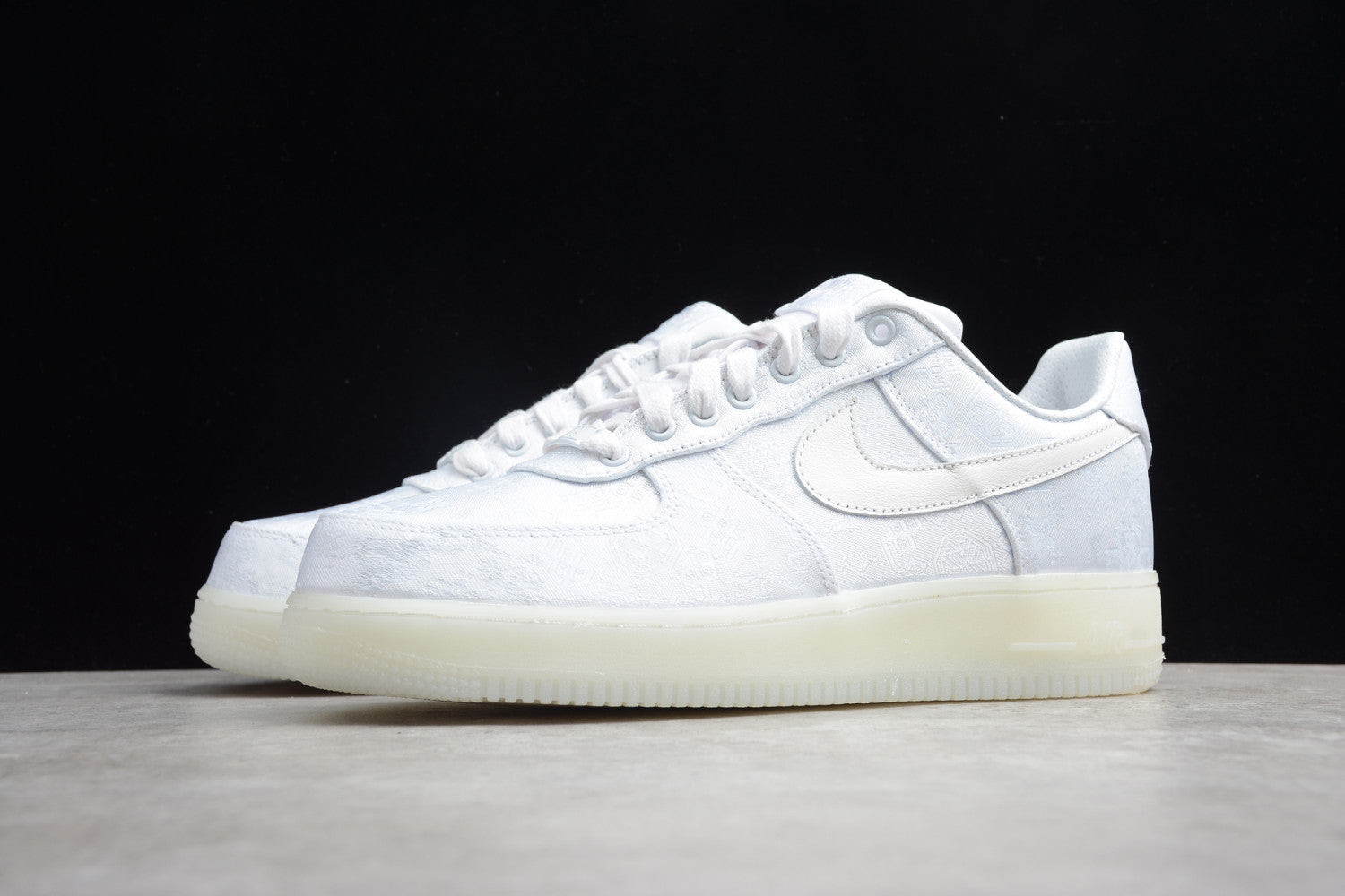 Air Force 1 Low CLOT 1WORLD (2018) “Triple White” AO9286-100