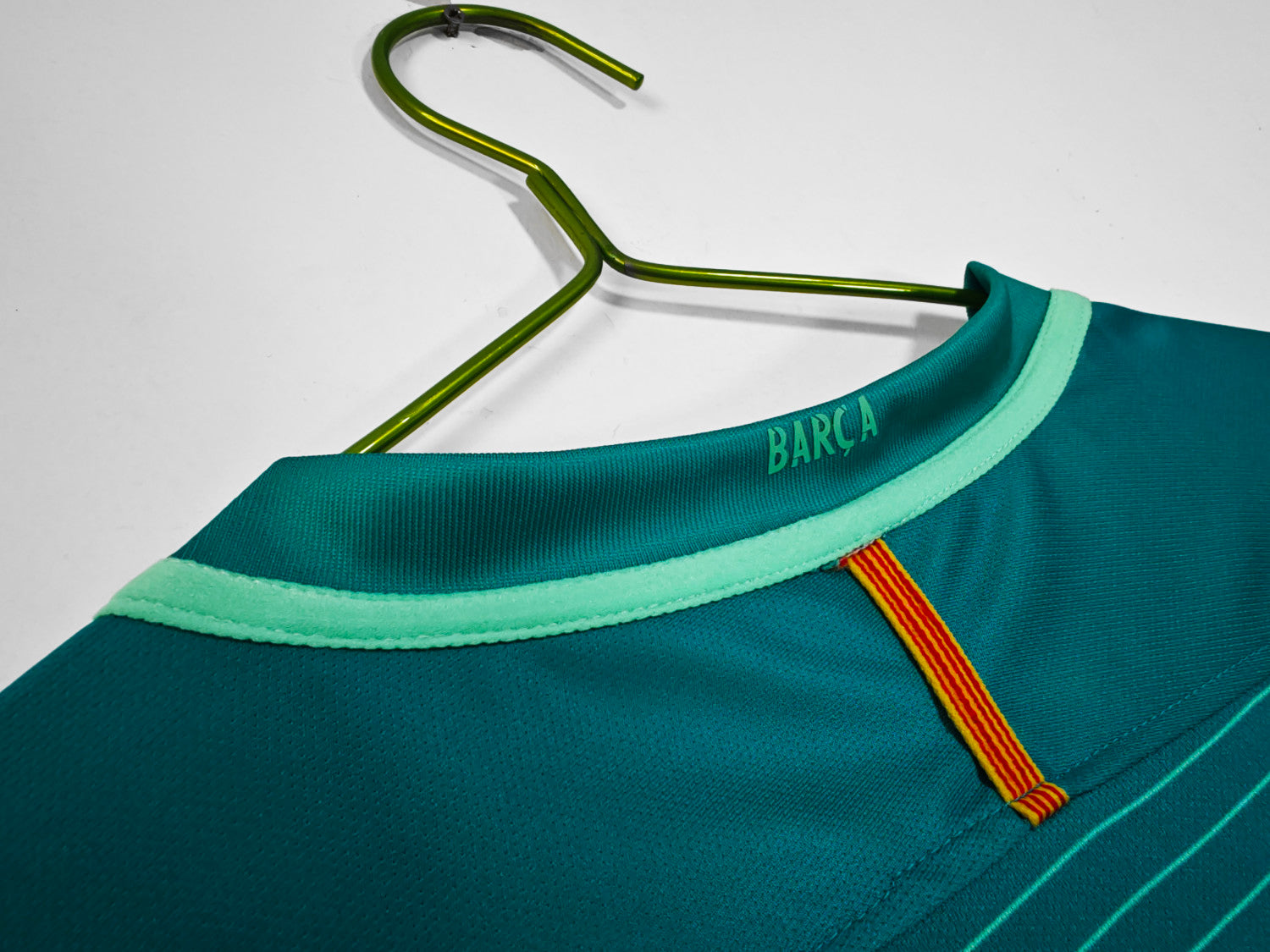 Barcelona Third Retro Jersey 2016/17