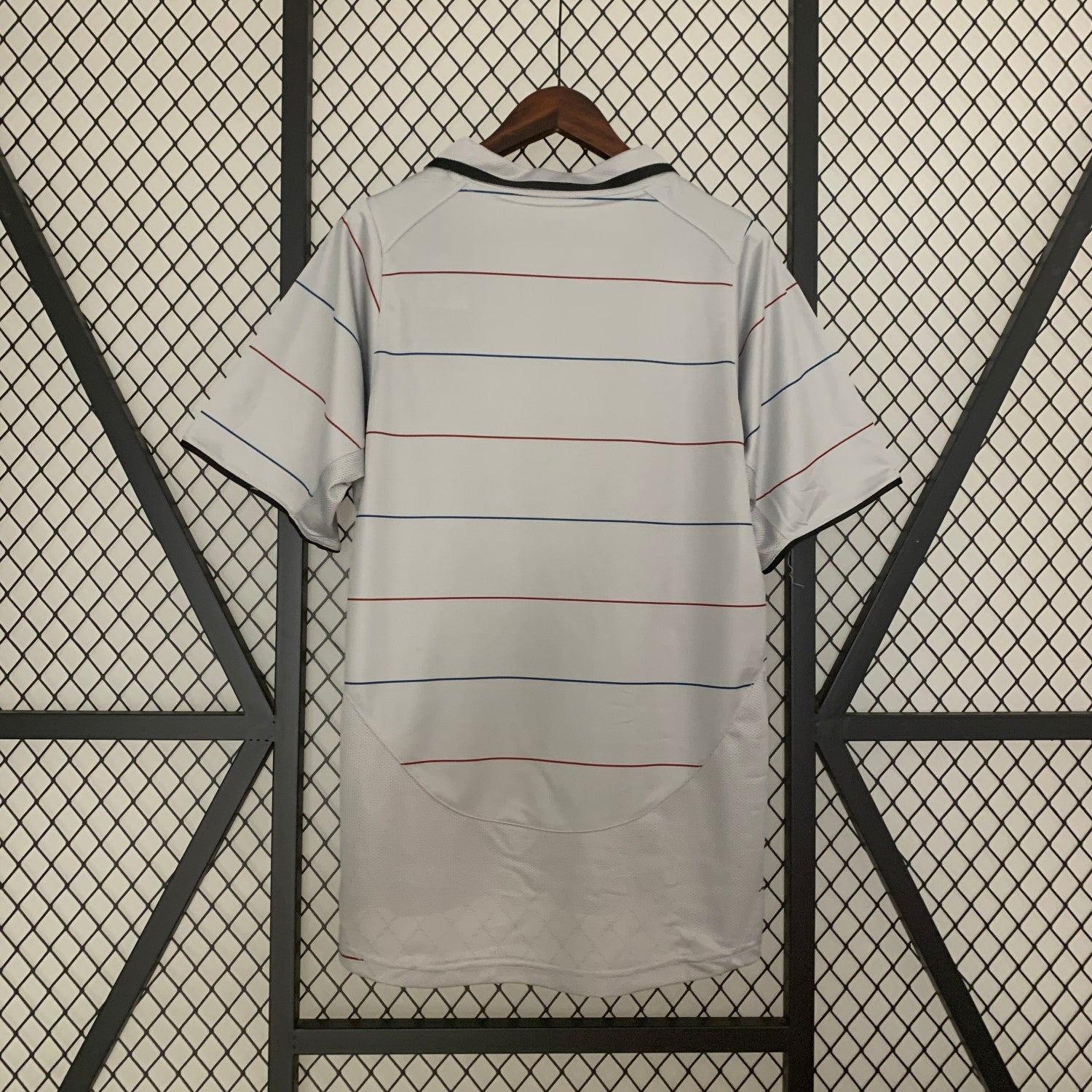 Barcelona Away Retro Jersey 2003/04