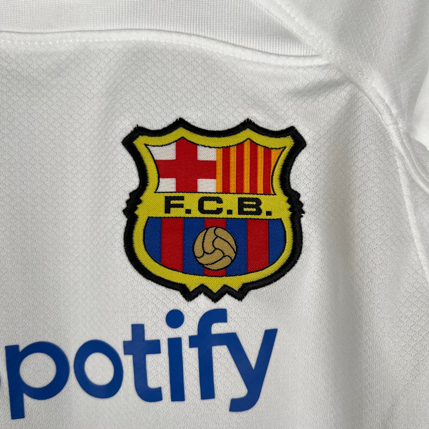 Barcelona Away Kids Jersey 23/24