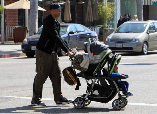 Air Jordan 3 OG “Black Cement” 854262-001