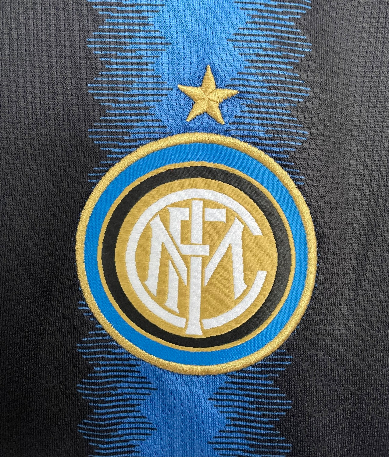 Inter Milan Home Retro Jersey 2010/11