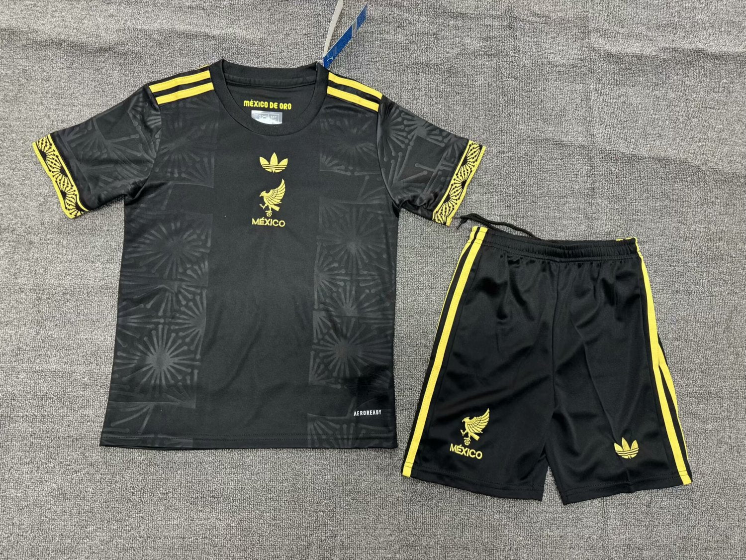 Mexico Gold Kids Suit 25/26