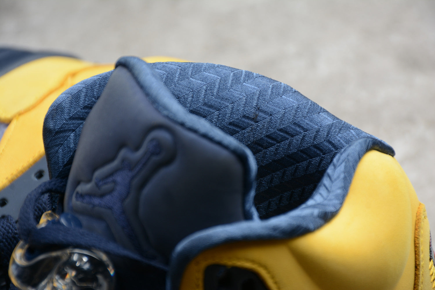 Air Jordan 5 Retro Michigan CQ9541-704