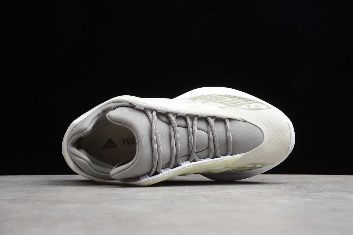 Yeezy Boost 700V3 White Grey Green EF9899