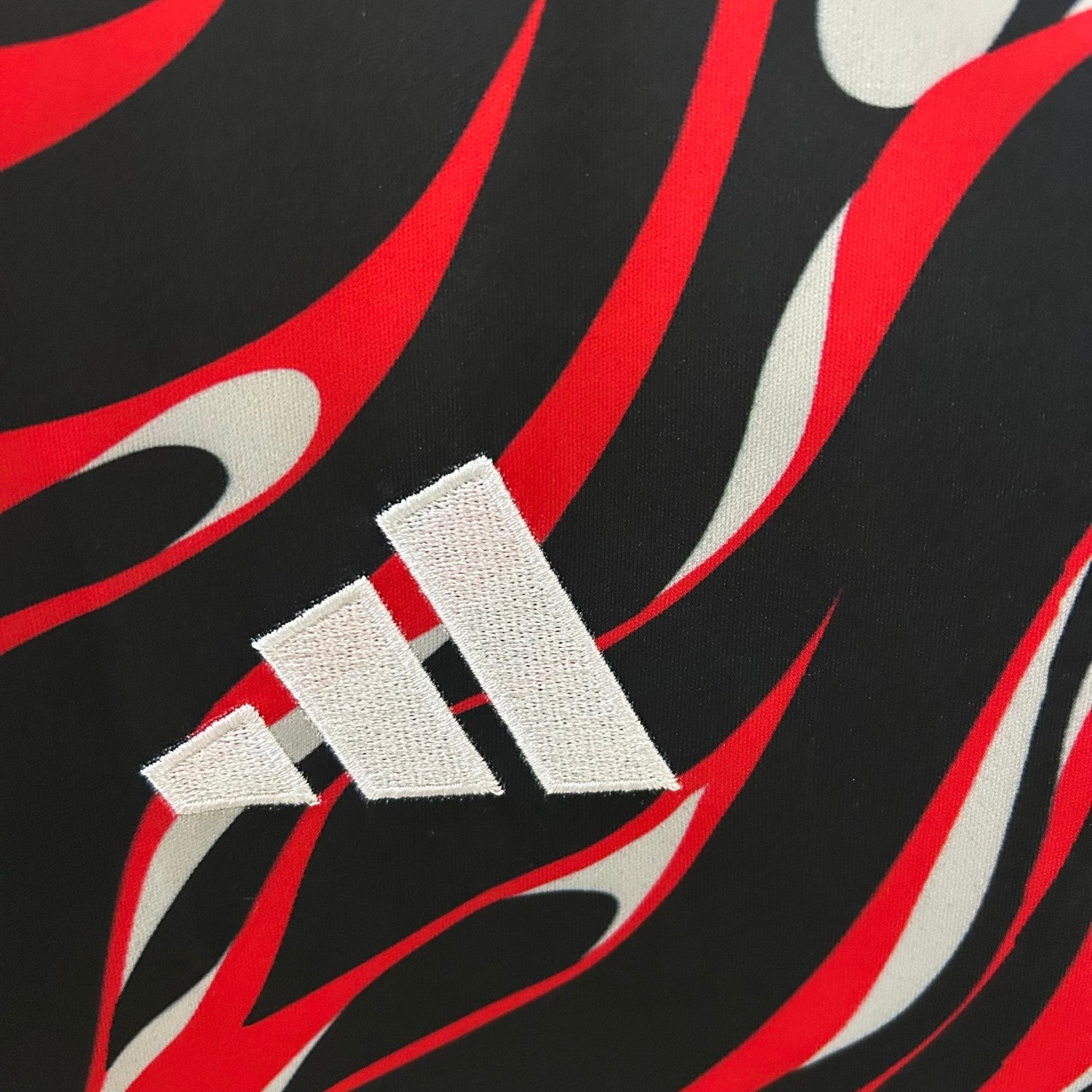 Manchester United Man Pre Match Training Jersey 25/26