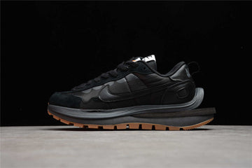 Nike VaporWaffle Sacai Black Dark Grey