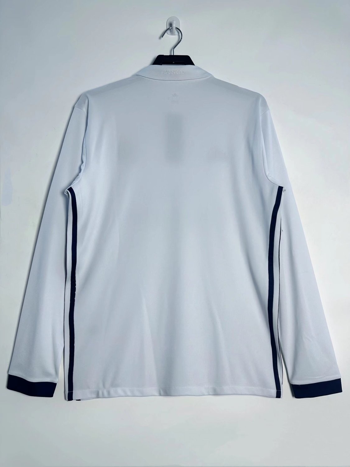 Real Madrid Home Long Sleeve Retro Jersey 2016/17