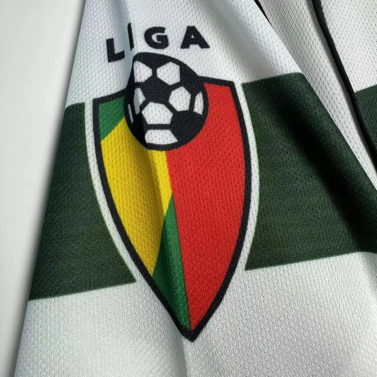 Sporting Lisbon Home Retro Jersey 2001/03