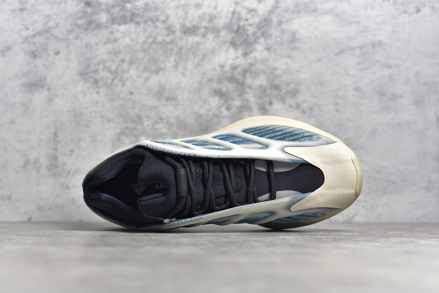 Yeezy 700 V3 “Kyanite” 2.0 GY0260