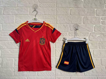 Spain Home Retro Kids Suit 2011/12