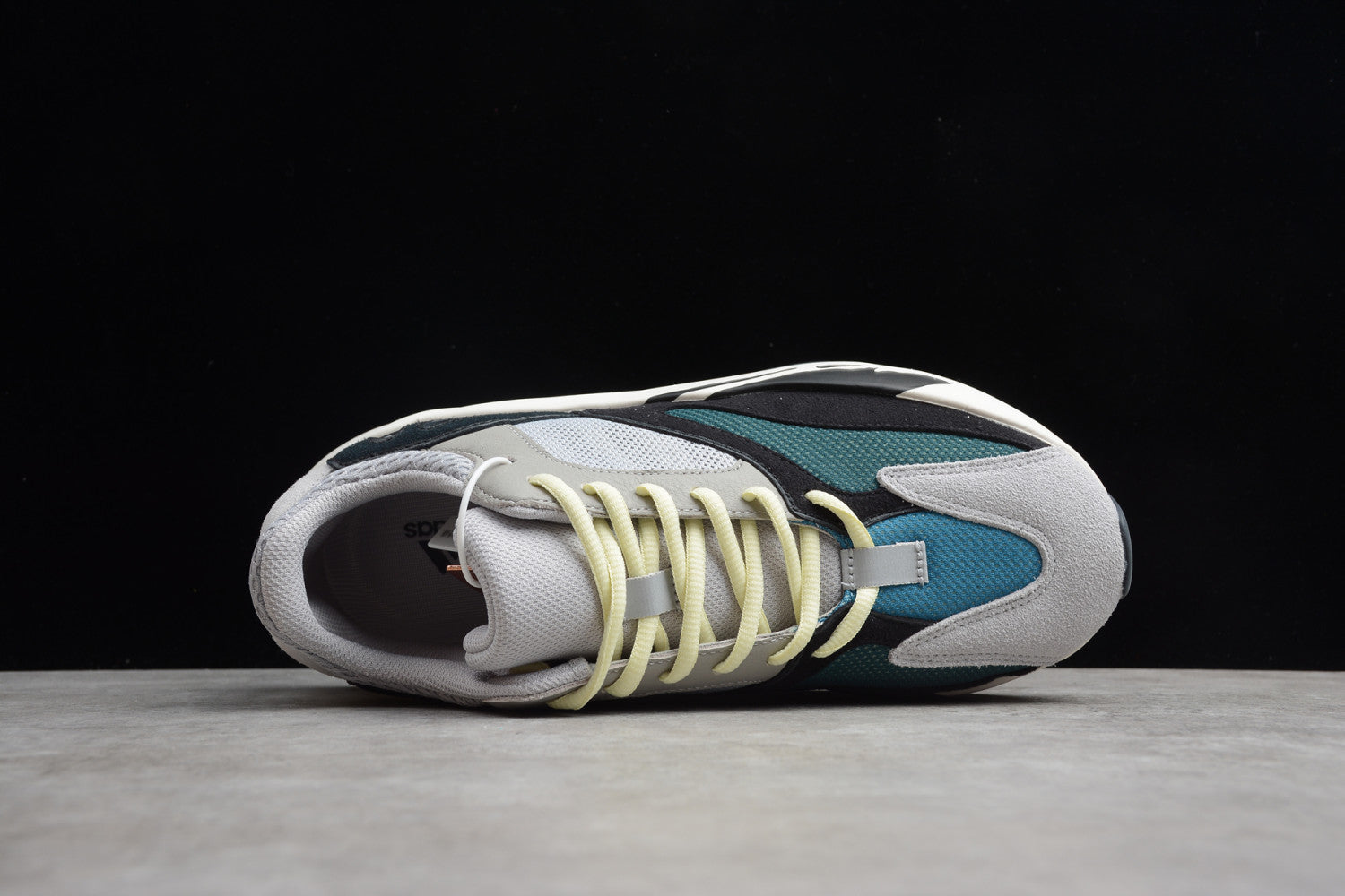 Kanye West x Yeezy Runner Boost 700 Black Green B75571