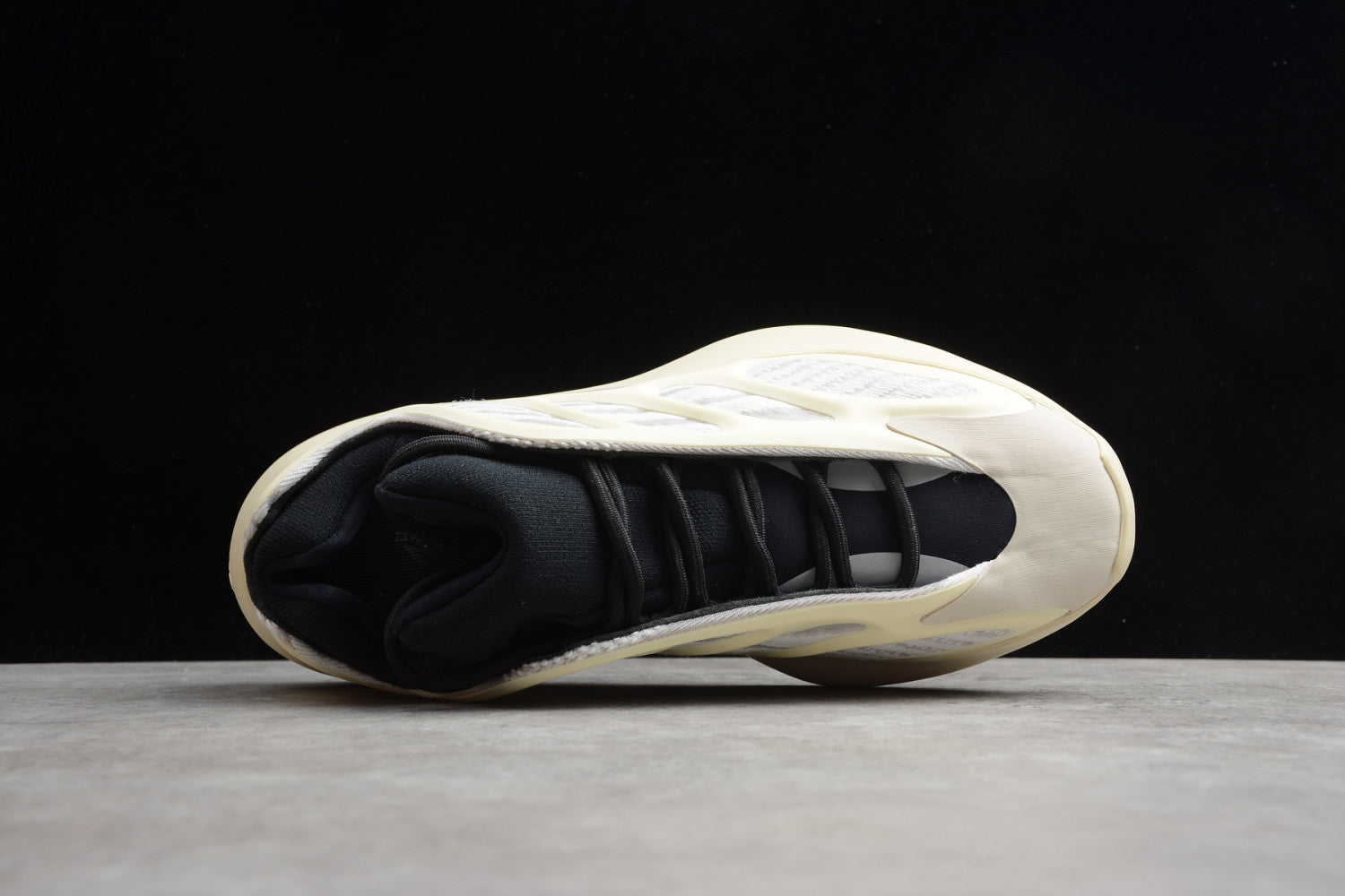 Yeezy Boost 700V3 Azael Black White FW4980