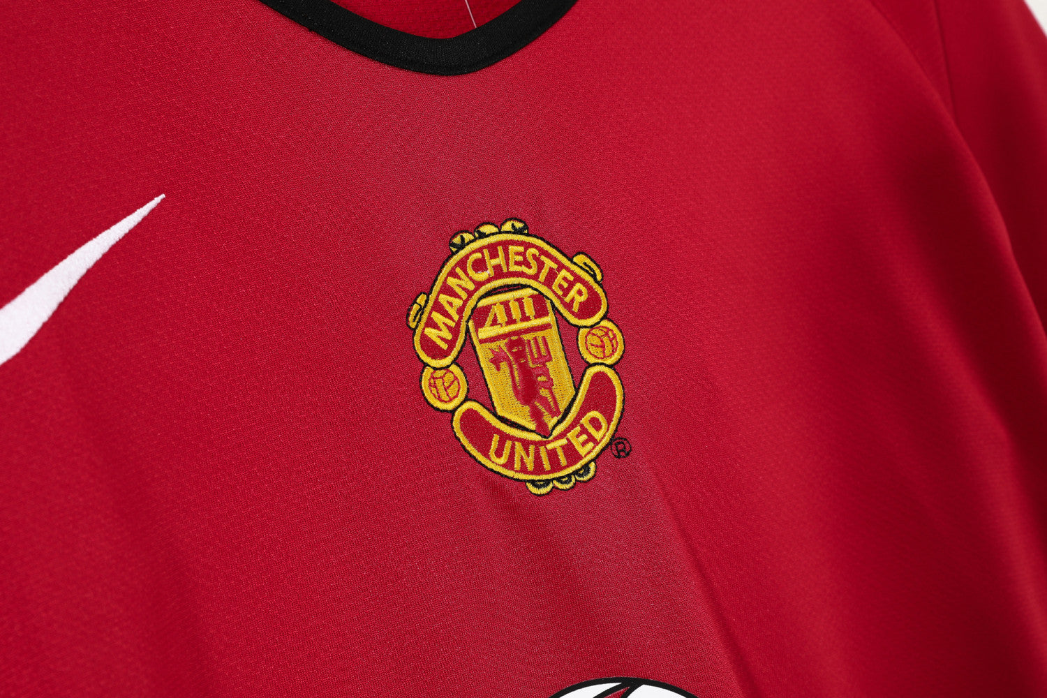 Manchester United Home Retro Jersey 04/06