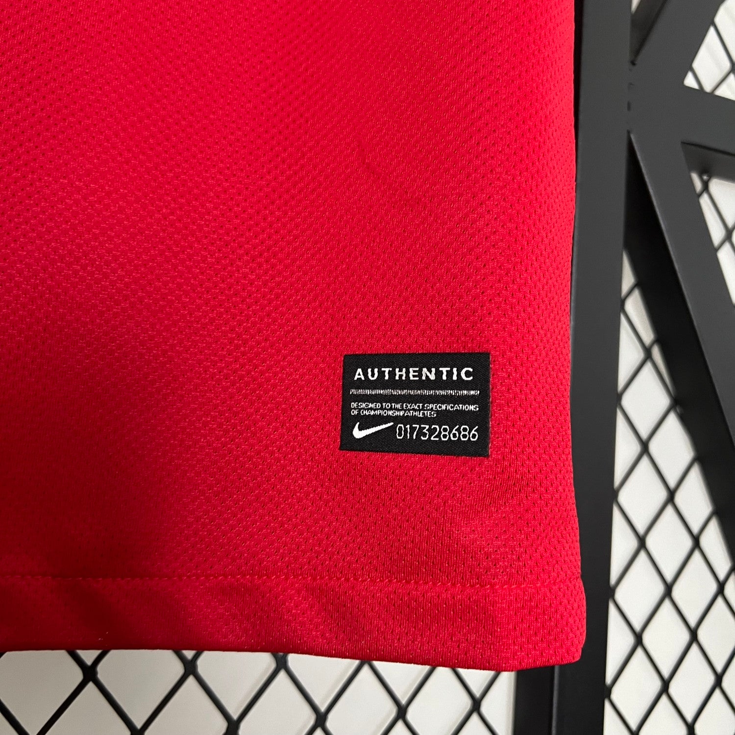 Arsenal Home Retro Jersey 2011/12