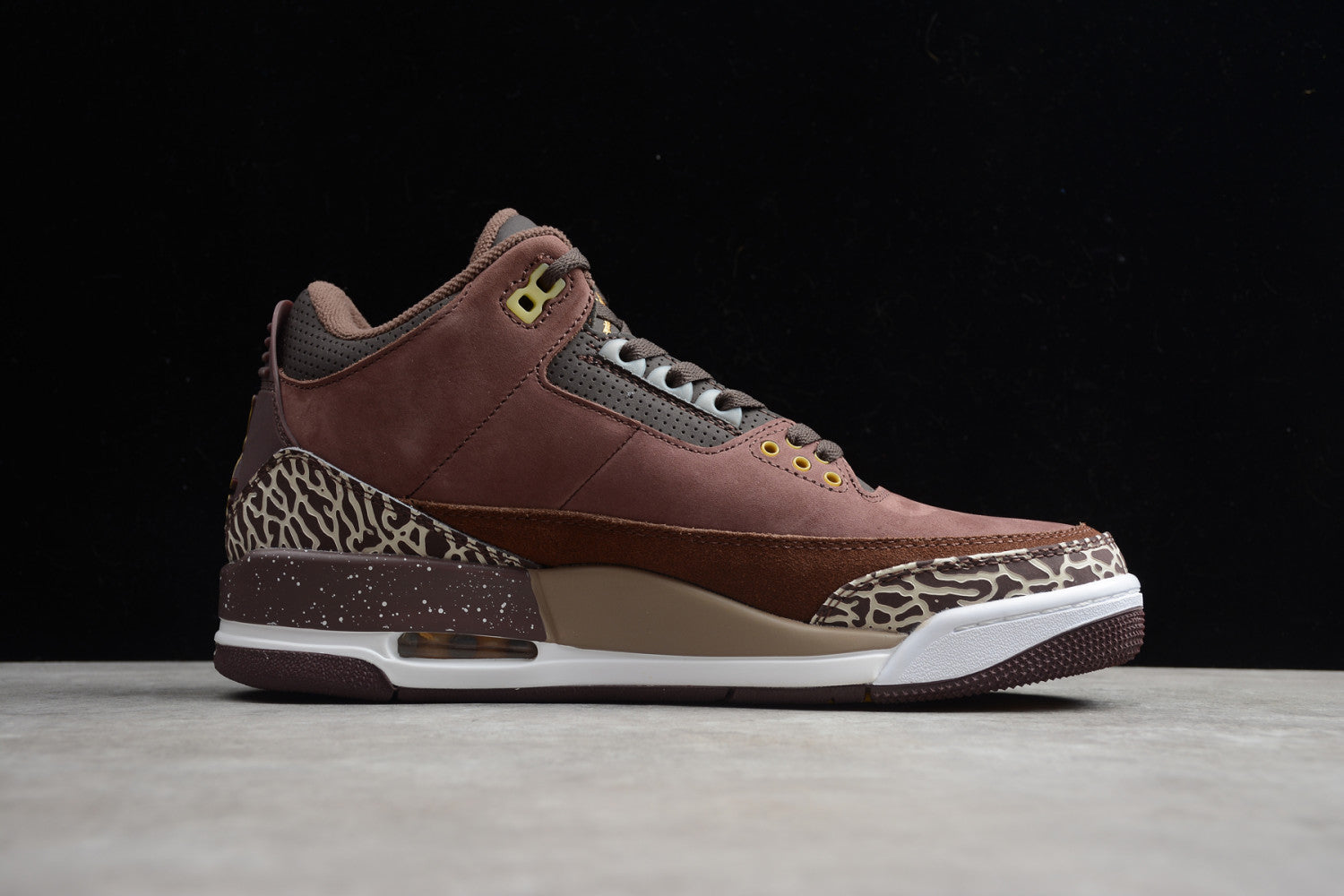Air Jordan 3 Antique Brass 626988-018
