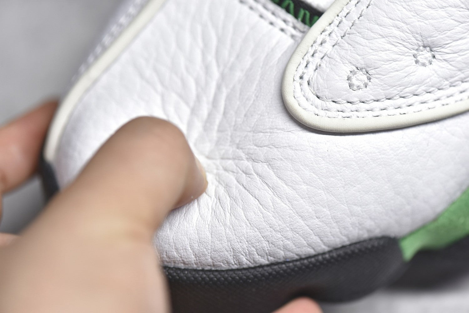 Air Jordan 13 “Lucky Green” 414571-113