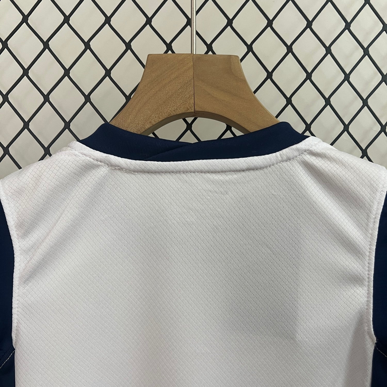 Tottenham Hotspur Winners Home Kids Suit 24/25