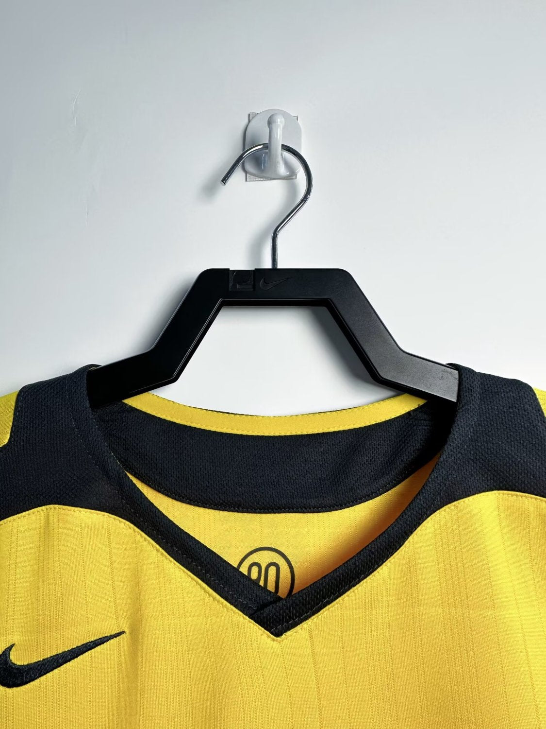 Arsenal Away Retro Jersey 2005/06