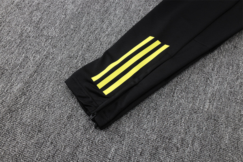 Manchester United Training Pants 25/26