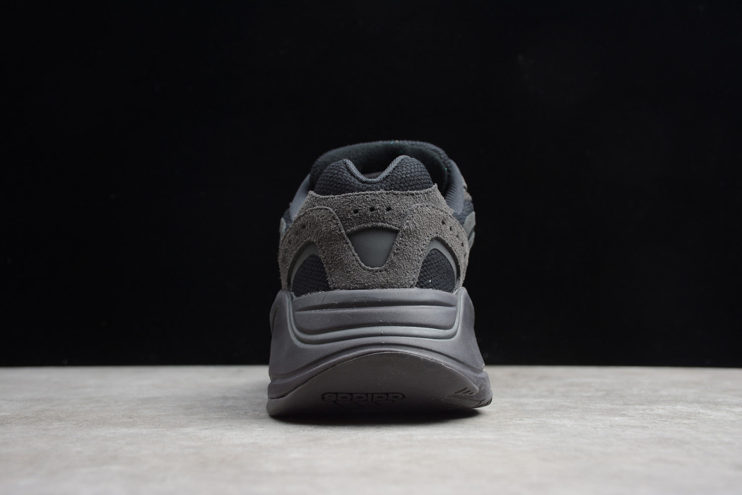 Yeezy 700 V2 Cool Black FU6684