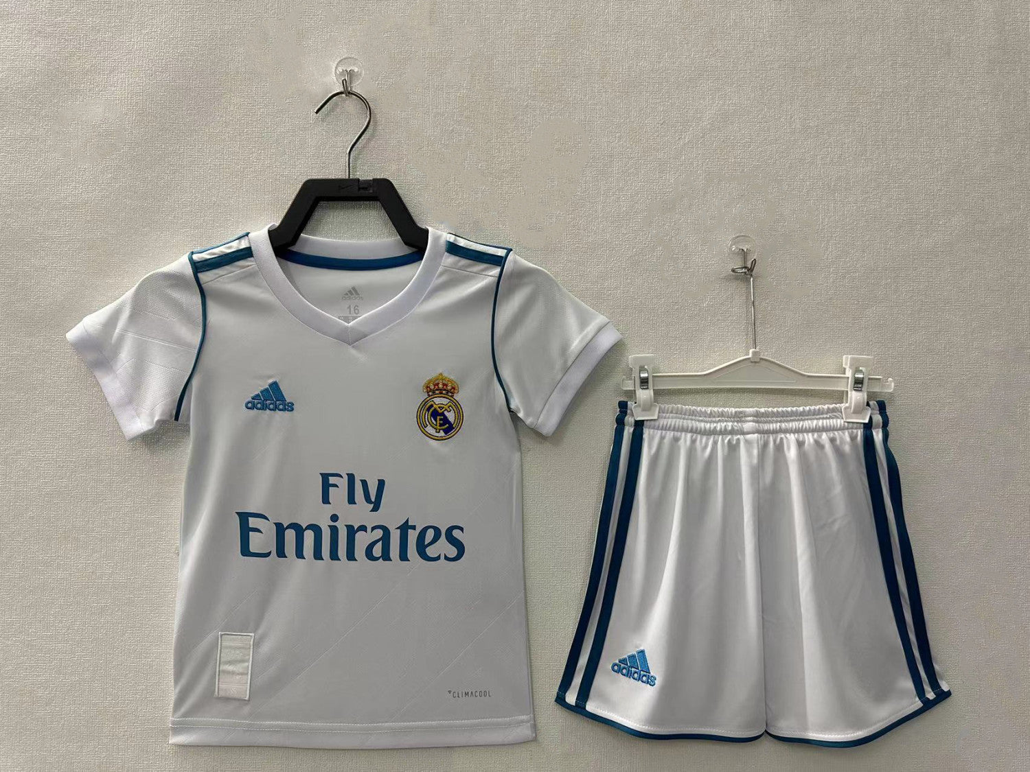Real Madrid Home Retro Kids Jersey 17/18