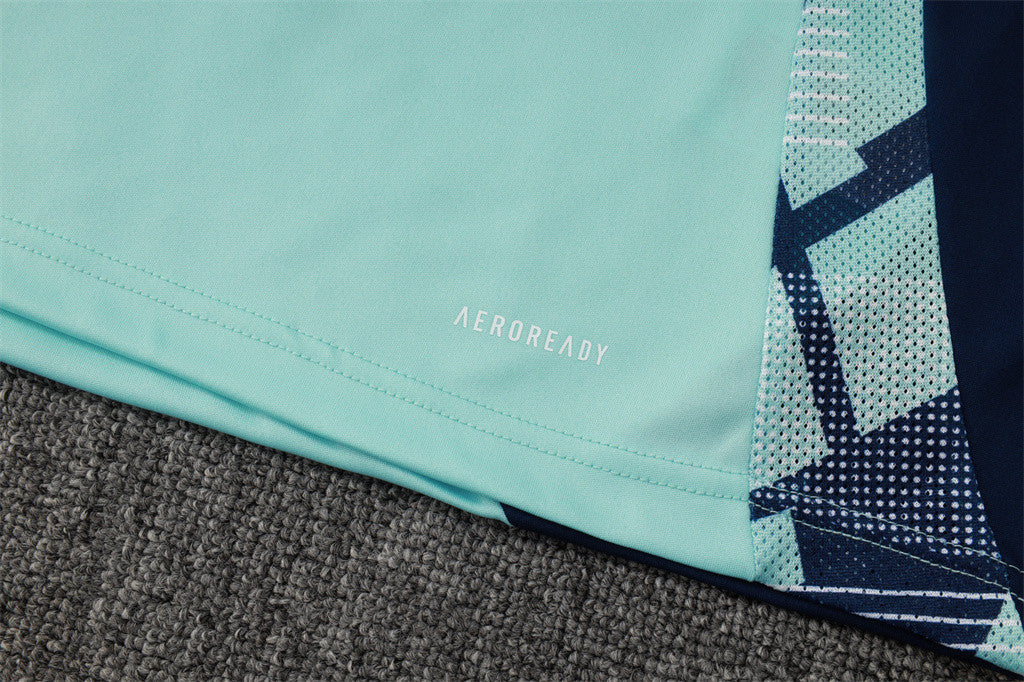 Manchester United Training Short sleeve Suit 24/25