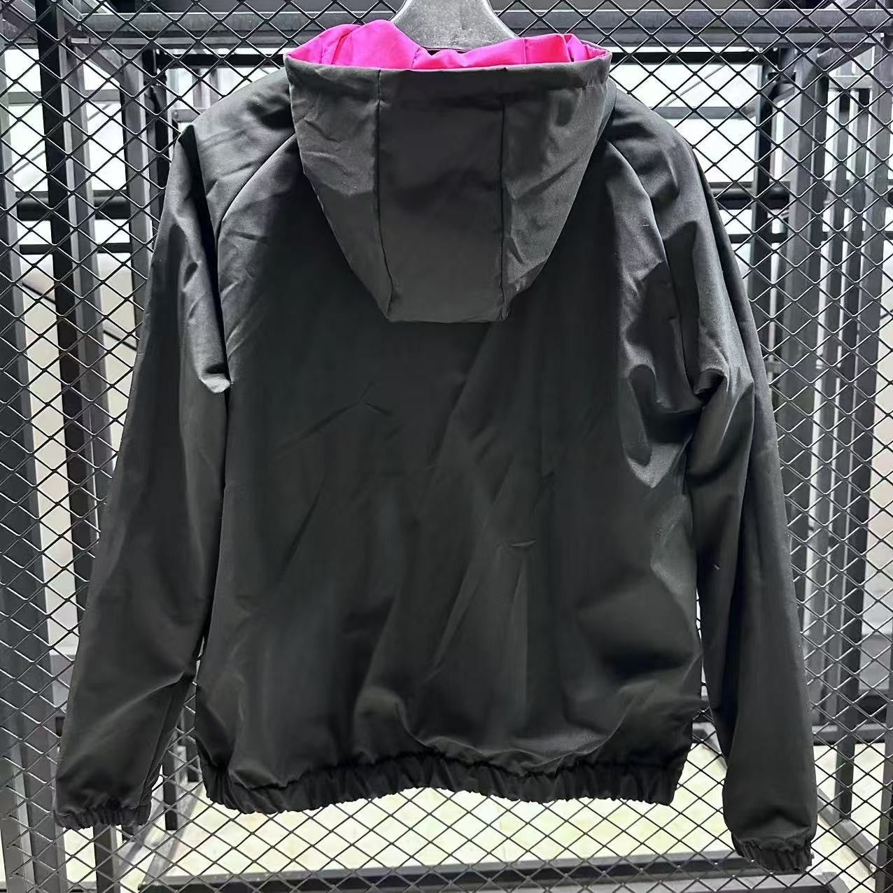 Chelsea Training Windbreaker 2025