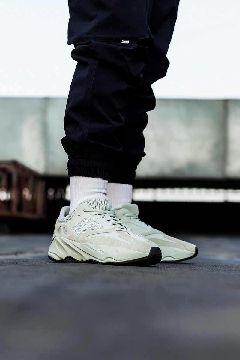 Yeezy Boost 700 Salt EG7487