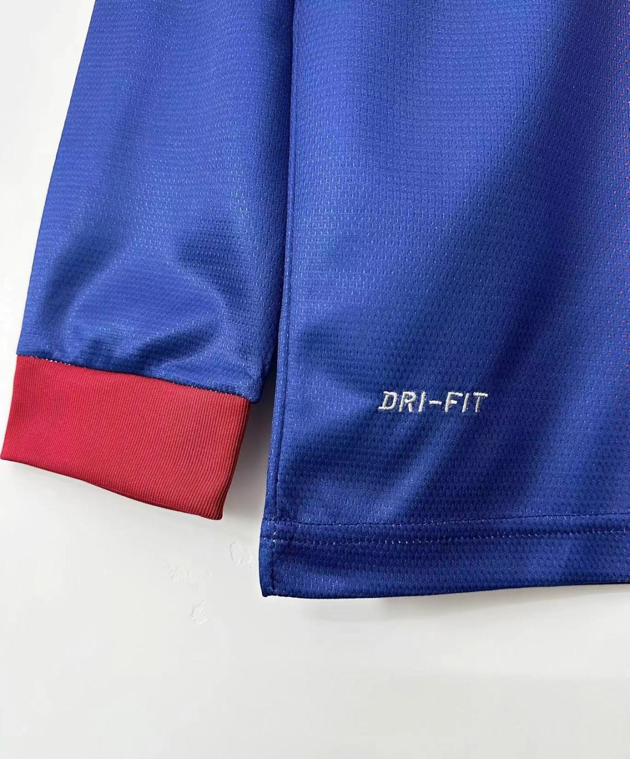 Barcelona Home Long Sleeve Retro Jersey 2012/13