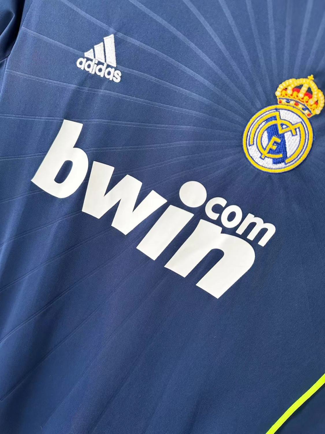 Real Madrid Away Retro Jersey 2010/11