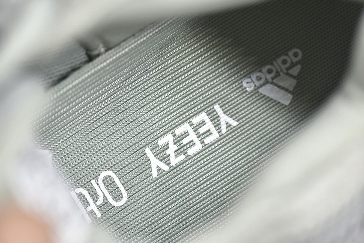 Yeezy 500 “Salt” EE7287