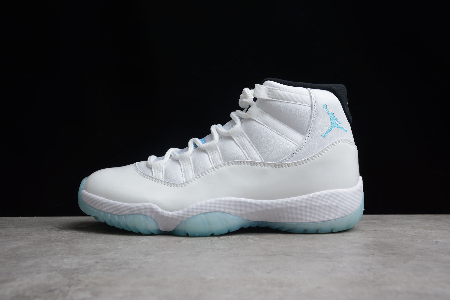 Air Jordan 11 Low “Legend Blue” 378037-117