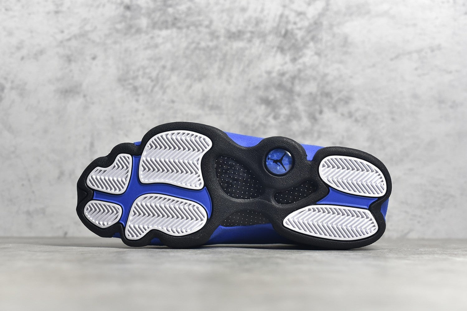 Air Jordan 13 “Hyper Royal” 414571-040
