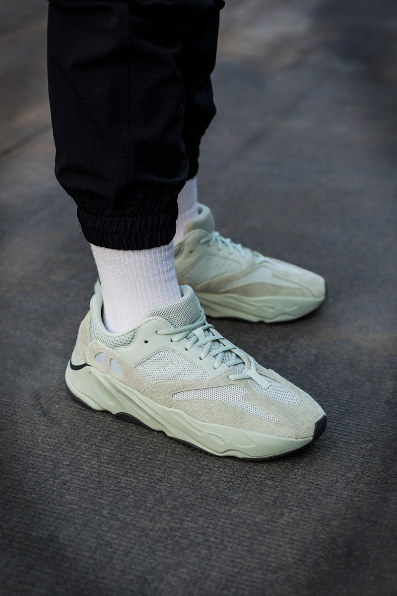 Yeezy Boost 700 Salt EG7487