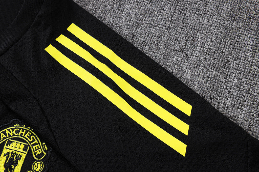 Manchester United Training Short sleeve Suit 25/26