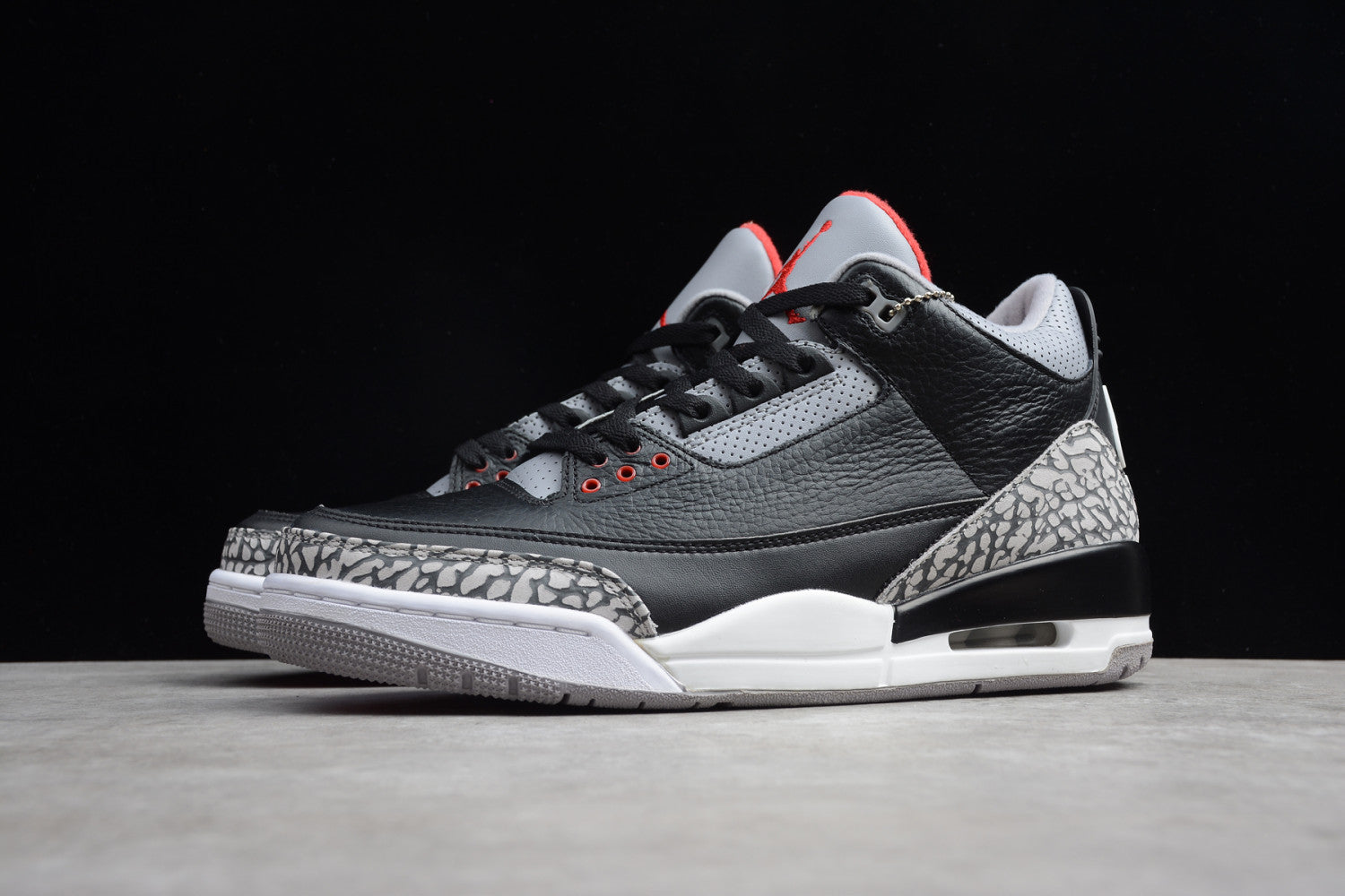 Air Jordan 3 OG “Black Cement” 854262-001