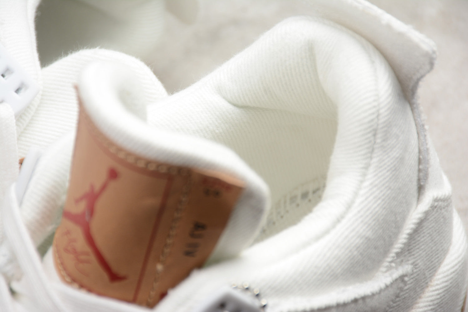 Levi's x Air Jordan 4 “White” AO2571-100