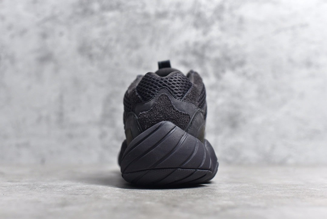 Yeezy 500 Black F36640