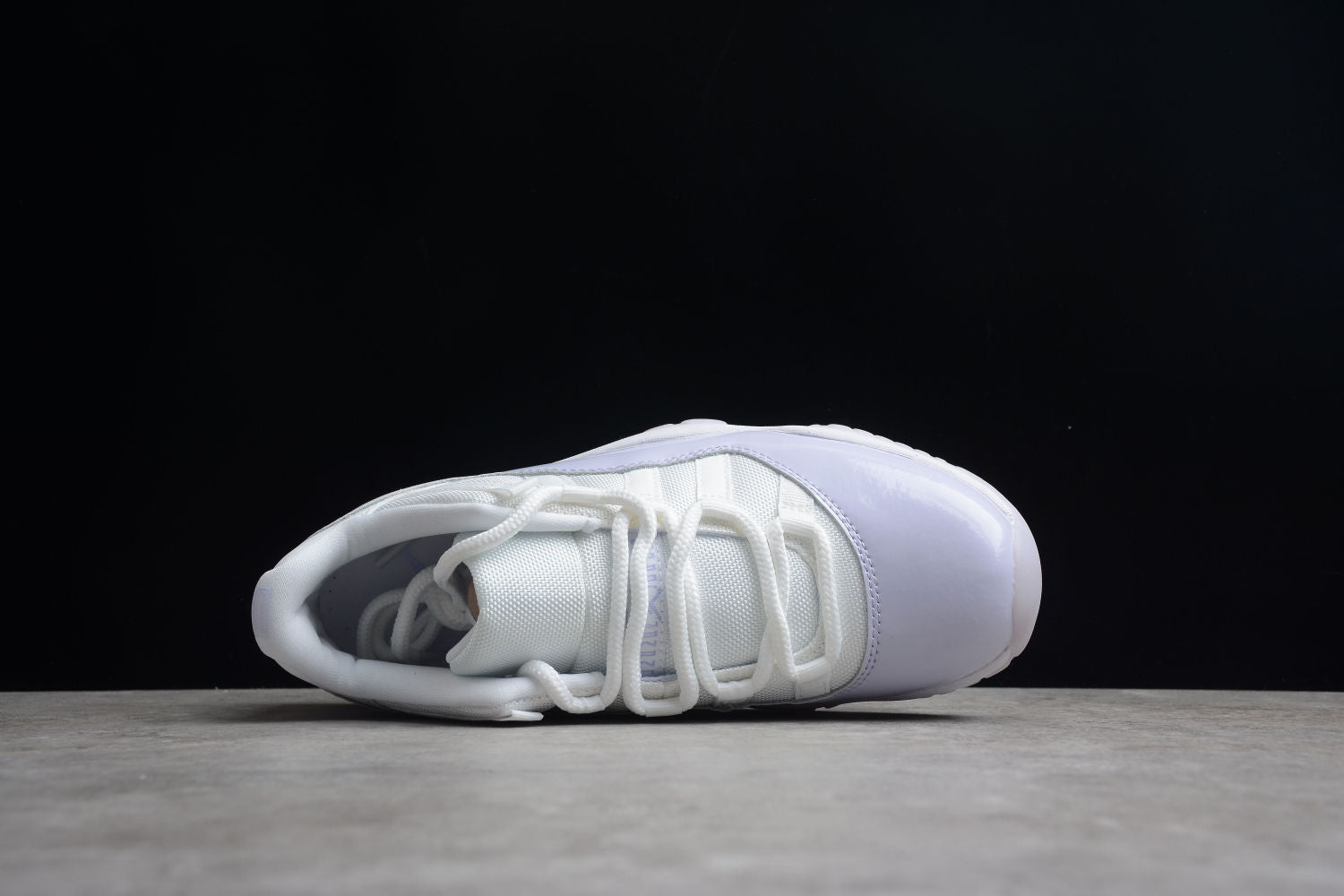 Air Jordan 11 Retro Low ’ Pure Violet ’ AJ11 AH7860-101