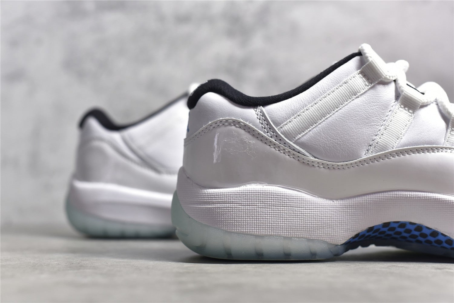 Air Jordan Retro 11 Low “Legend Blue” AV2187-117