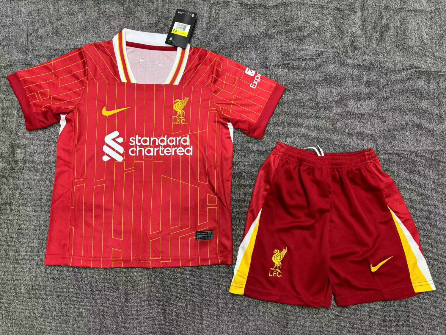 Liverpool Home Kids Suit 24/25 - CHAMPIONS 20