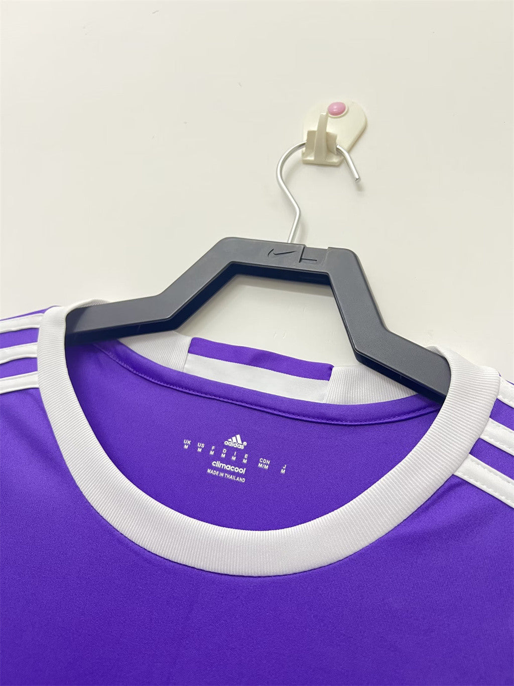 Real Madrid Away Retro Jersey 16/17