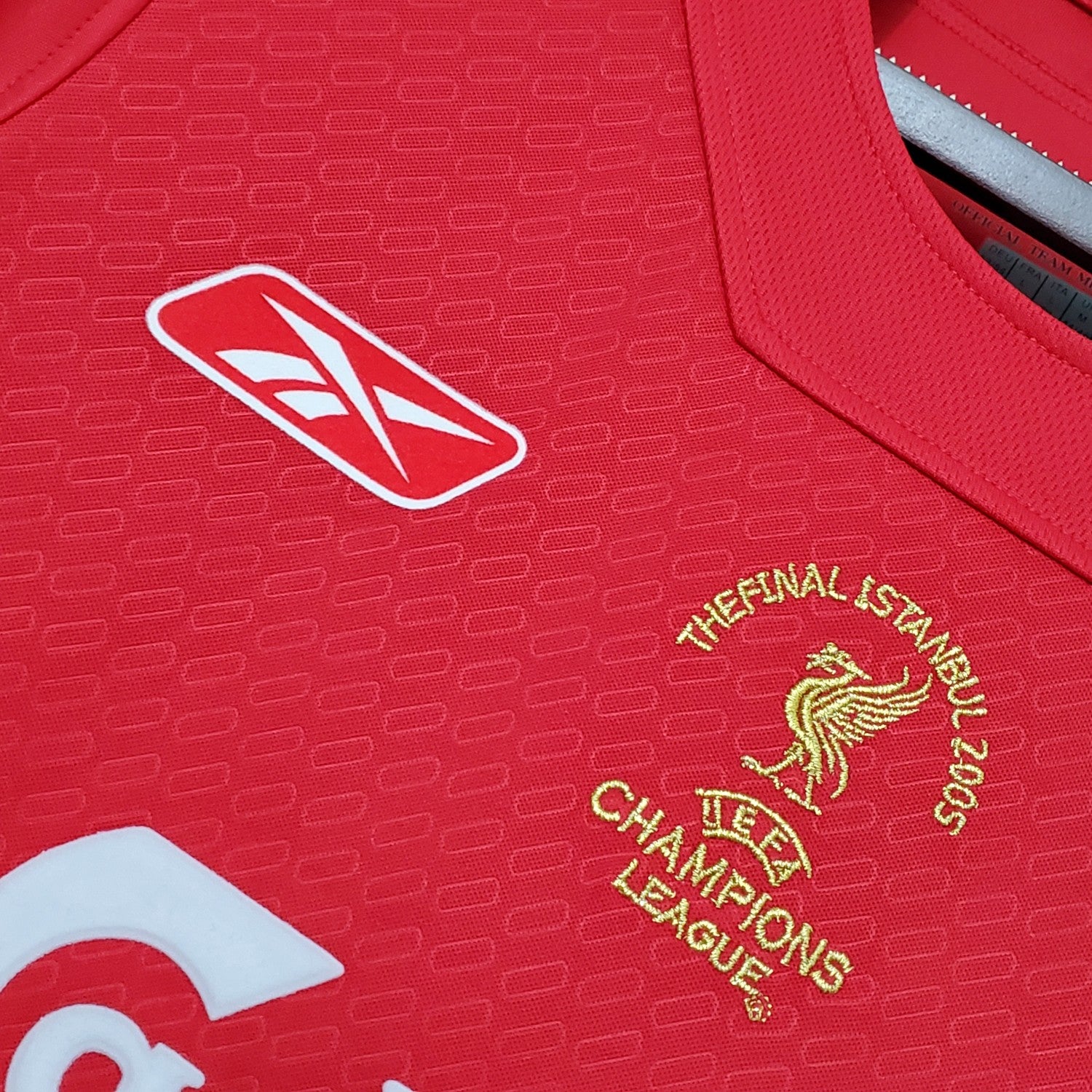 Liverpool Home Retro Jersey 04/06